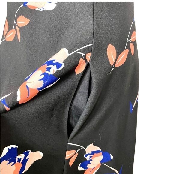DKNY Black Floral Dress with Pockets!! Size 10 - Picture 4 of 5